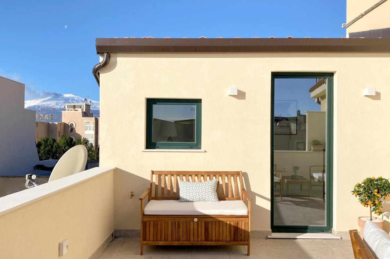 Longo Suites Taormina Exterior photo
